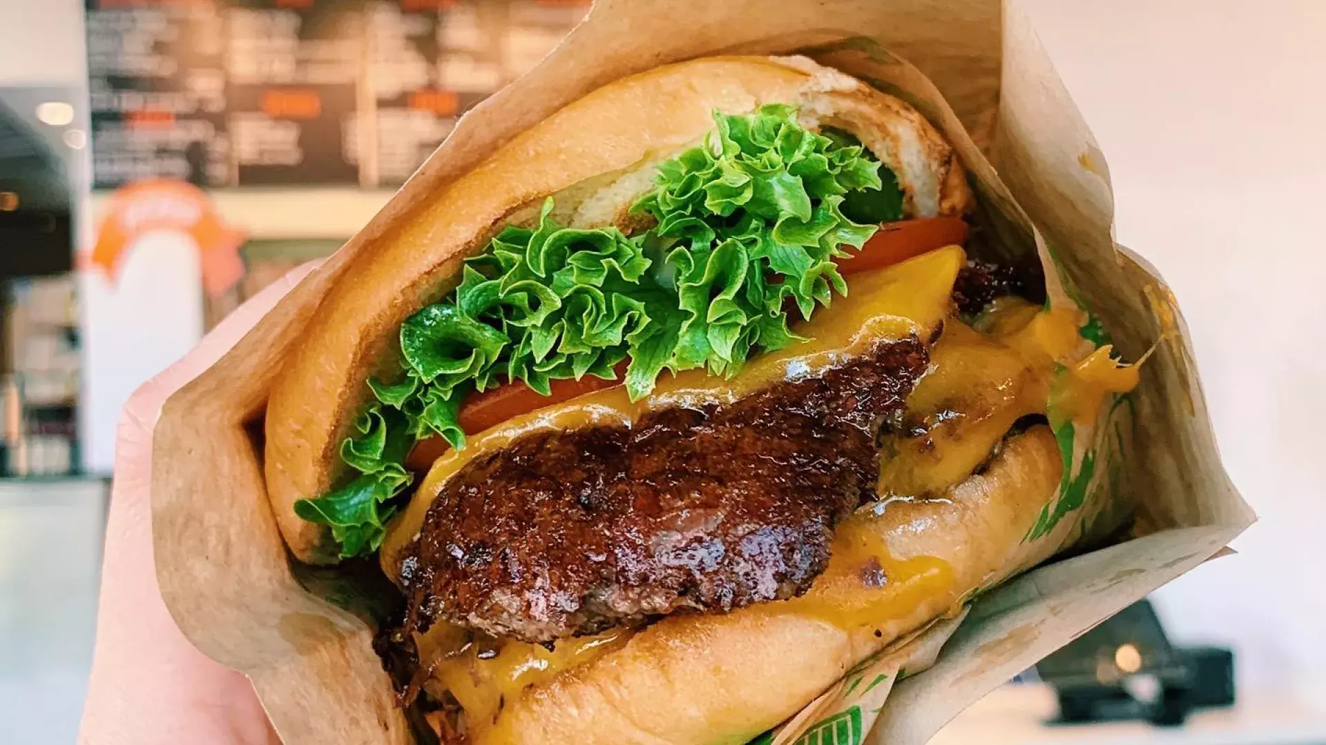 Garlic & Garlic Burger In South Korea No Brand Burger