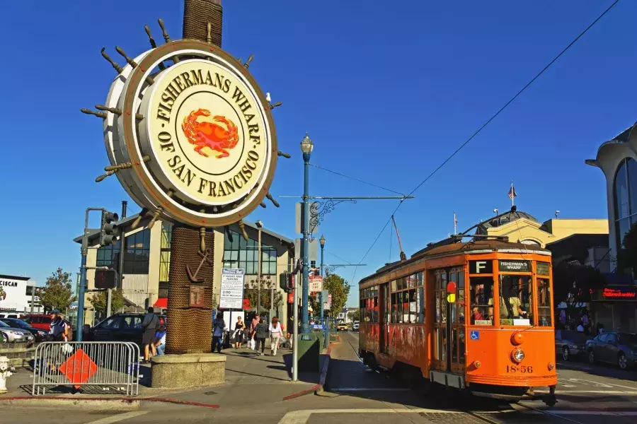 F Line in Fisherman's Wharf